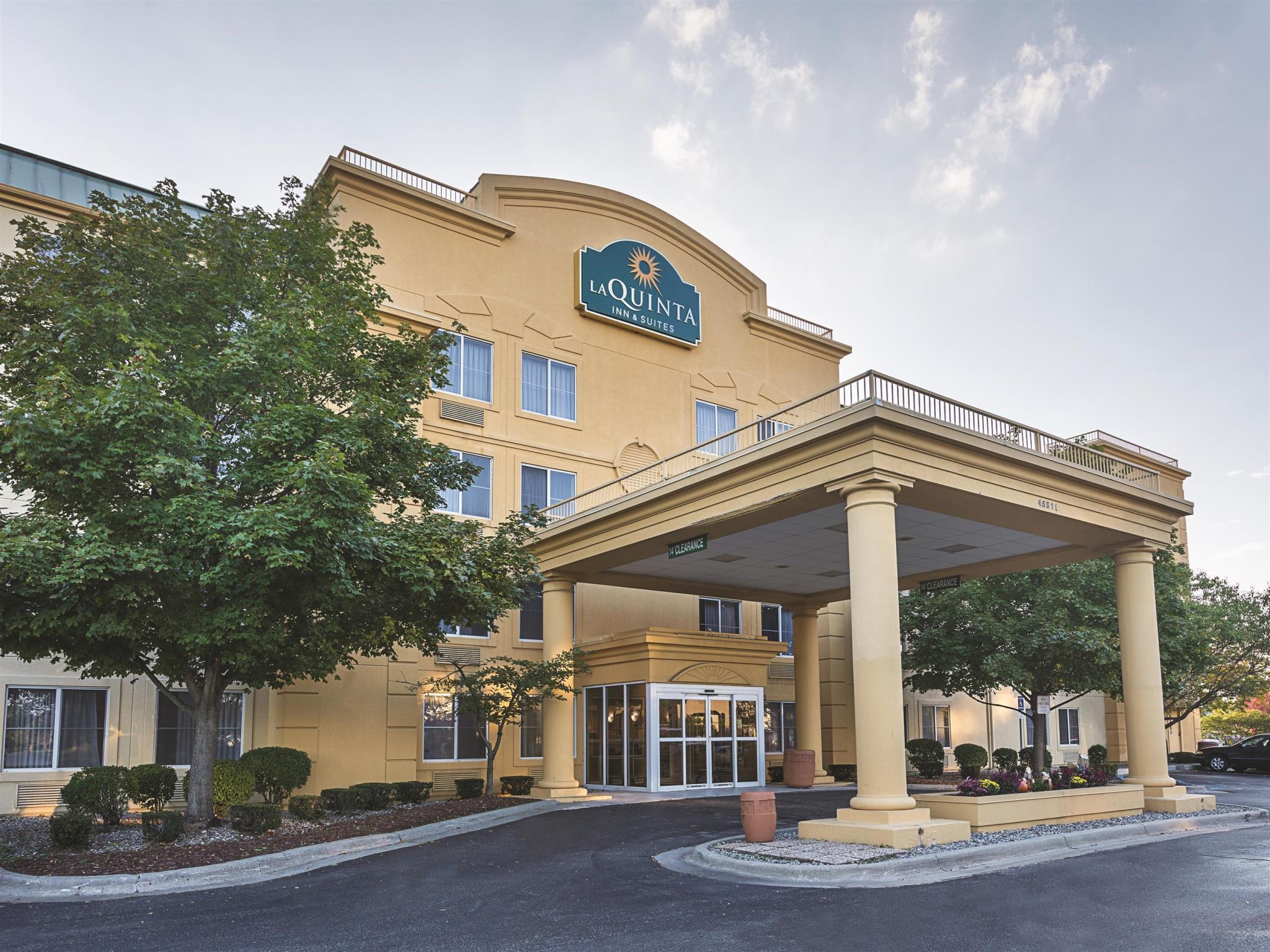 Hotel La Quinta By Wyndham Detroit Utica Exterior foto